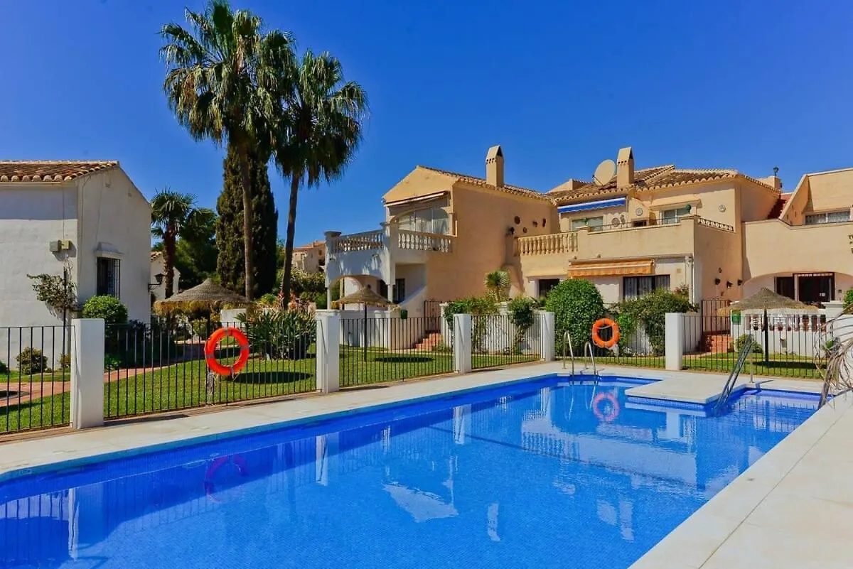 Apartment 17C Las Palmas, Oasis Nerja